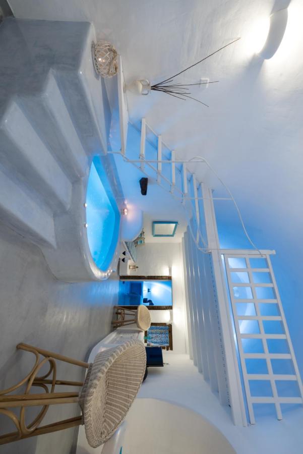 Fira White Residence Fira (Santorini) Exterior foto